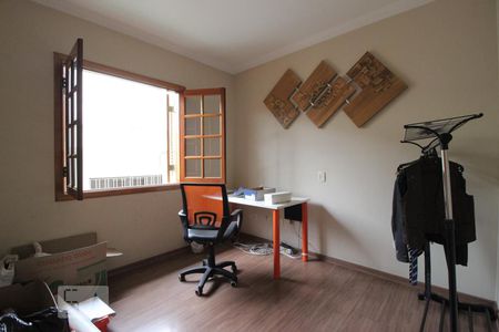 Quarto 3 de casa à venda com 4 quartos, 200m² em Parque São Domingos, São Paulo