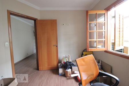 Quarto 3 de casa à venda com 4 quartos, 200m² em Parque São Domingos, São Paulo