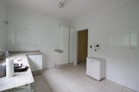 Casa à venda com 200m², 4 quartos e 4 vagasCozinha
