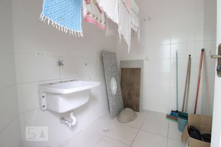 Casa à venda com 200m², 4 quartos e 4 vagasÁrea de Serviço