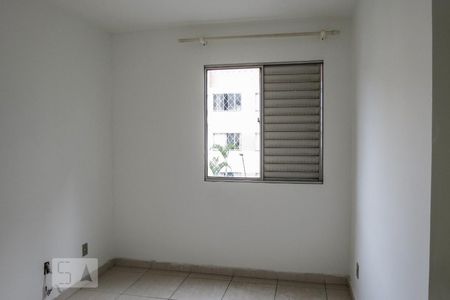 Quarto 1 de apartamento para alugar com 2 quartos, 53m² em Jardim D’abril, São Paulo