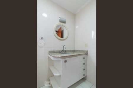 Apartamento para alugar com 95m², 3 quartos e 2 vagas Apartamento para alugar com 95m², 3 quartos e 2 vagasBanheiro