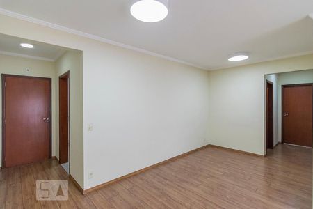 Sala de apartamento para alugar com 3 quartos, 95m² em Vila Bastos, Santo André
