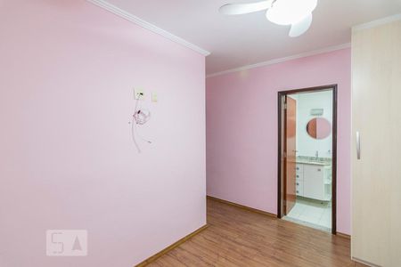 Quarto 1 Suite de apartamento para alugar com 3 quartos, 95m² em Vila Bastos, Santo André