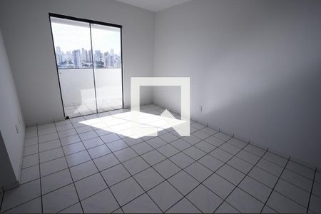 Sala de apartamento para alugar com 3 quartos, 79m² em Setor dos Funcionários, Goiânia