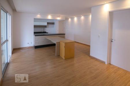 Apartamento para alugar com 79m², 2 quartos e 2 vagasSala