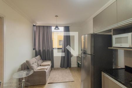 Sala/Cozinha de apartamento para alugar com 1 quarto, 28m² em Rebouças, Curitiba
