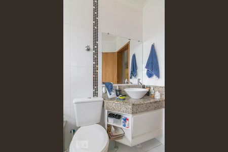 Banheiro da Suite de casa para alugar com 3 quartos, 220m² em Parque Novo Oratório, Santo André