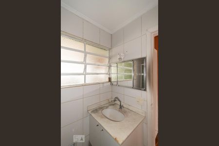 Apartamento para alugar com 65m², 2 quartos e 1 vagaBanheiro