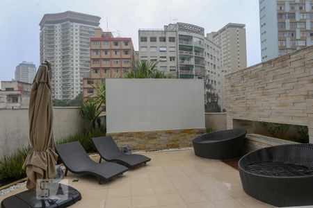 Apartamento para alugar com 47m², 1 quarto e 1 vaga Apartamento para alugar com 47m², 1 quarto e 1 vagaLareira Externa
