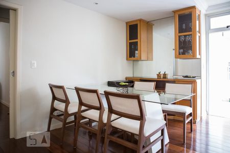 Sala de apartamento para alugar com 4 quartos, 165m² em Buritis, Belo Horizonte