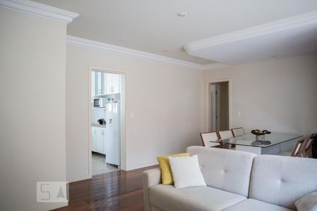 Sala de apartamento para alugar com 4 quartos, 165m² em Buritis, Belo Horizonte