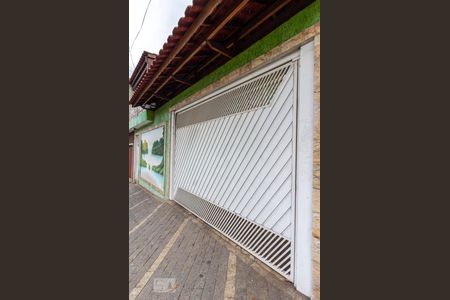 Casa à venda com 114m², 2 quartos e 2 vagasFachada