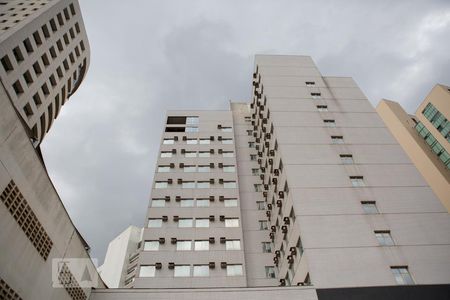 Apartamento à venda com 110m², 2 quartos e 1 vagaFachada