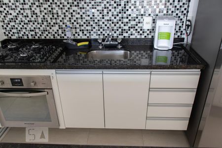 Apartamento para alugar com 47m², 1 quarto e 1 vaga Apartamento para alugar com 47m², 1 quarto e 1 vagaCozinha - Armários