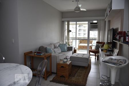 Apartamento à venda com 2 quartos, 79m² em Jacarepaguá, Rio de Janeiro