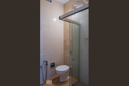 Apartamento para alugar com 225m², 4 quartos e 1 vaga Apartamento para alugar com 225m², 4 quartos e 1 vagaBanheiro