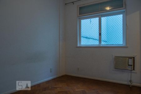 Apartamento para alugar com 225m², 4 quartos e 1 vaga Apartamento para alugar com 225m², 4 quartos e 1 vagaQuarto 2
