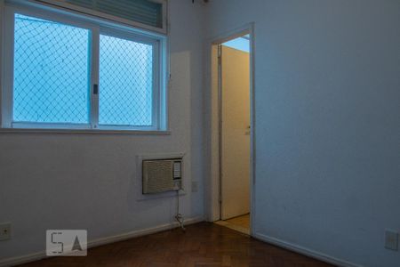 Apartamento para alugar com 225m², 4 quartos e 1 vaga Apartamento para alugar com 225m², 4 quartos e 1 vagaQuarto 2