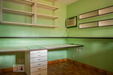 Apartamento para alugar com 225m², 4 quartos e 1 vaga Apartamento para alugar com 225m², 4 quartos e 1 vagaQuarto 4