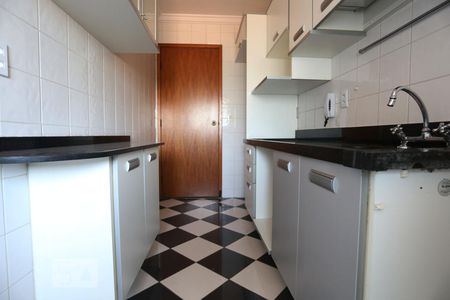 Apartamento à venda com 70m², 3 quartos e 2 vagas Apartamento à venda com 70m², 3 quartos e 2 vagasCozinha
