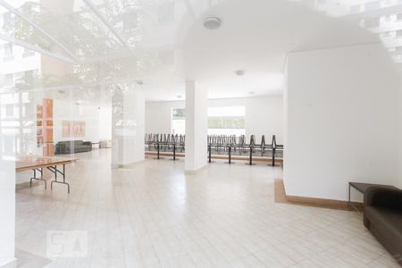 Apartamento à venda com 140m², 3 quartos e 2 vagasÁrea comum - Salão de festas