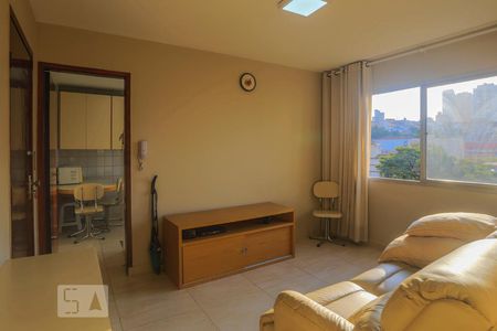 Sala de apartamento para alugar com 1 quarto, 55m² em Cambuci, São Paulo