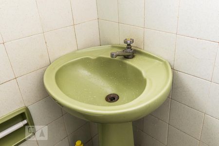 Casa para alugar com 65m², 1 quarto e 1 vaga Casa para alugar com 65m², 1 quarto e 1 vagaBanheiro - Detalhe da pia