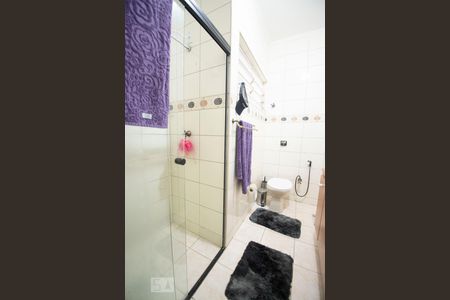 Casa à venda com 190m², 4 quartos e 3 vagasbanheiro 