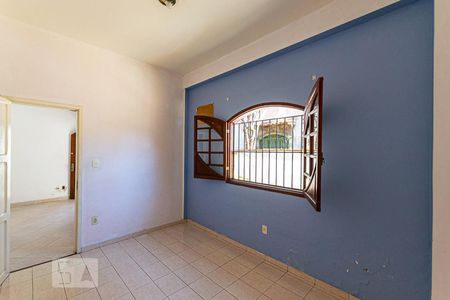 Quarto  de casa para alugar com 1 quarto, 50m² em Barreto, Niterói