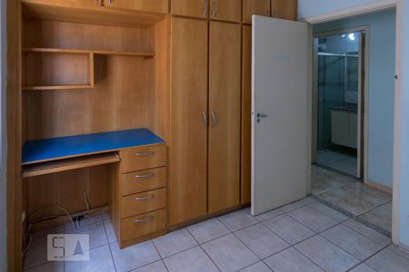 Quarto 1 de apartamento à venda com 3 quartos, 92m² em Vila Ipojuca, São Paulo