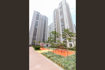 Studio para alugar com 38m², 1 quarto e 1 vagaFachada do condomínio