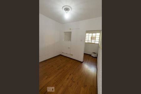 Quarto de casa para alugar com 1 quarto, 20m² em Parque Continental I, Guarulhos