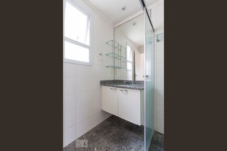 Apartamento à venda com 68m², 2 quartos e 2 vagasSuíte - Quarto 2