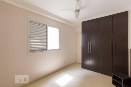 Apartamento à venda com 68m², 2 quartos e 2 vagasQuarto 2 - Suíte