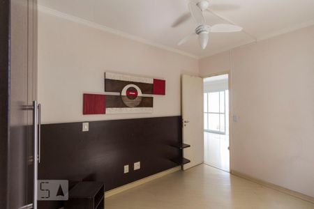Apartamento à venda com 68m², 2 quartos e 2 vagasQuarto 2 - Suíte