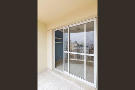 Varanda de apartamento para alugar com 2 quartos, 68m² em Chácara Inglesa, São Paulo