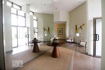 Apartamento para alugar com 105m², 3 quartos e 2 vagas Apartamento para alugar com 105m², 3 quartos e 2 vagasHall Social