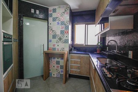 Apartamento para alugar com 105m², 3 quartos e 2 vagas Apartamento para alugar com 105m², 3 quartos e 2 vagasCozinha