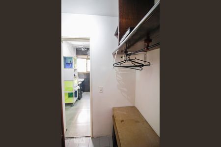Apartamento para alugar com 105m², 3 quartos e 2 vagas Apartamento para alugar com 105m², 3 quartos e 2 vagasQuarto de Serviço