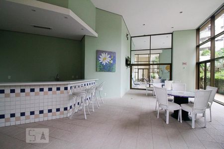 Apartamento para alugar com 105m², 3 quartos e 2 vagas Apartamento para alugar com 105m², 3 quartos e 2 vagasSalão de Festas