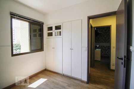 Apartamento para alugar com 105m², 3 quartos e 2 vagas Apartamento para alugar com 105m², 3 quartos e 2 vagasQuarto 2