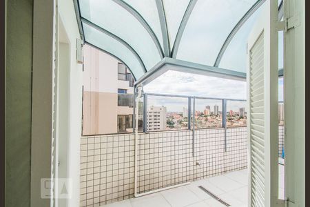 Apartamento à venda com 118m², 3 quartos e 2 vagasTerraço