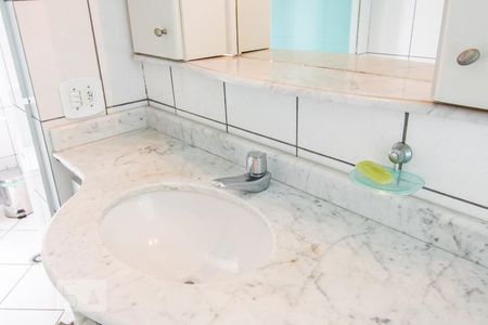 Apartamento à venda com 118m², 3 quartos e 2 vagasBanheiro da Suíte