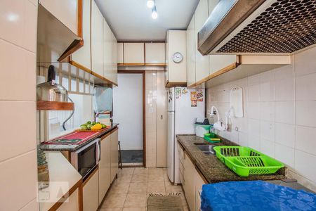 Apartamento à venda com 118m², 3 quartos e 2 vagasCozinha