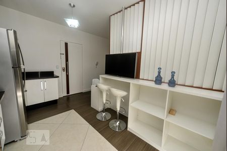 Studio para alugar com 40m², 1 quarto e 1 vagaKitinet-Estúdio - cozinha