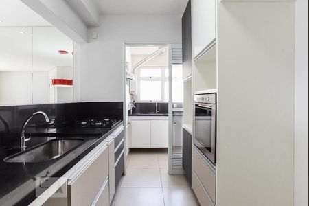 Apartamento à venda com 80m², 2 quartos e 2 vagasCozinha