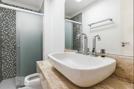 Apartamento à venda com 80m², 2 quartos e 2 vagasBanheiro