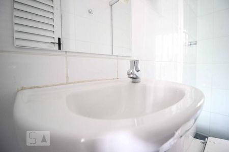 Apartamento à venda com 140m², 3 quartos e 2 vagasBanheiro de Serviço