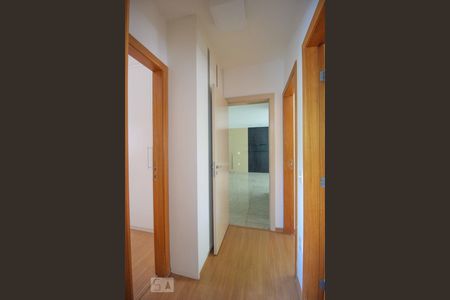 Apartamento à venda com 140m², 3 quartos e 2 vagasCorredor